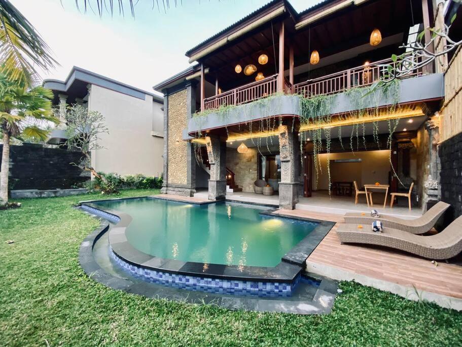 Villa Dewa Dewi 2 ウブド エクステリア 写真